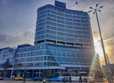 Zespół budynków biurowych Grunwaldzki Center we Wrocławiu - wycieraczki aluminiowe 